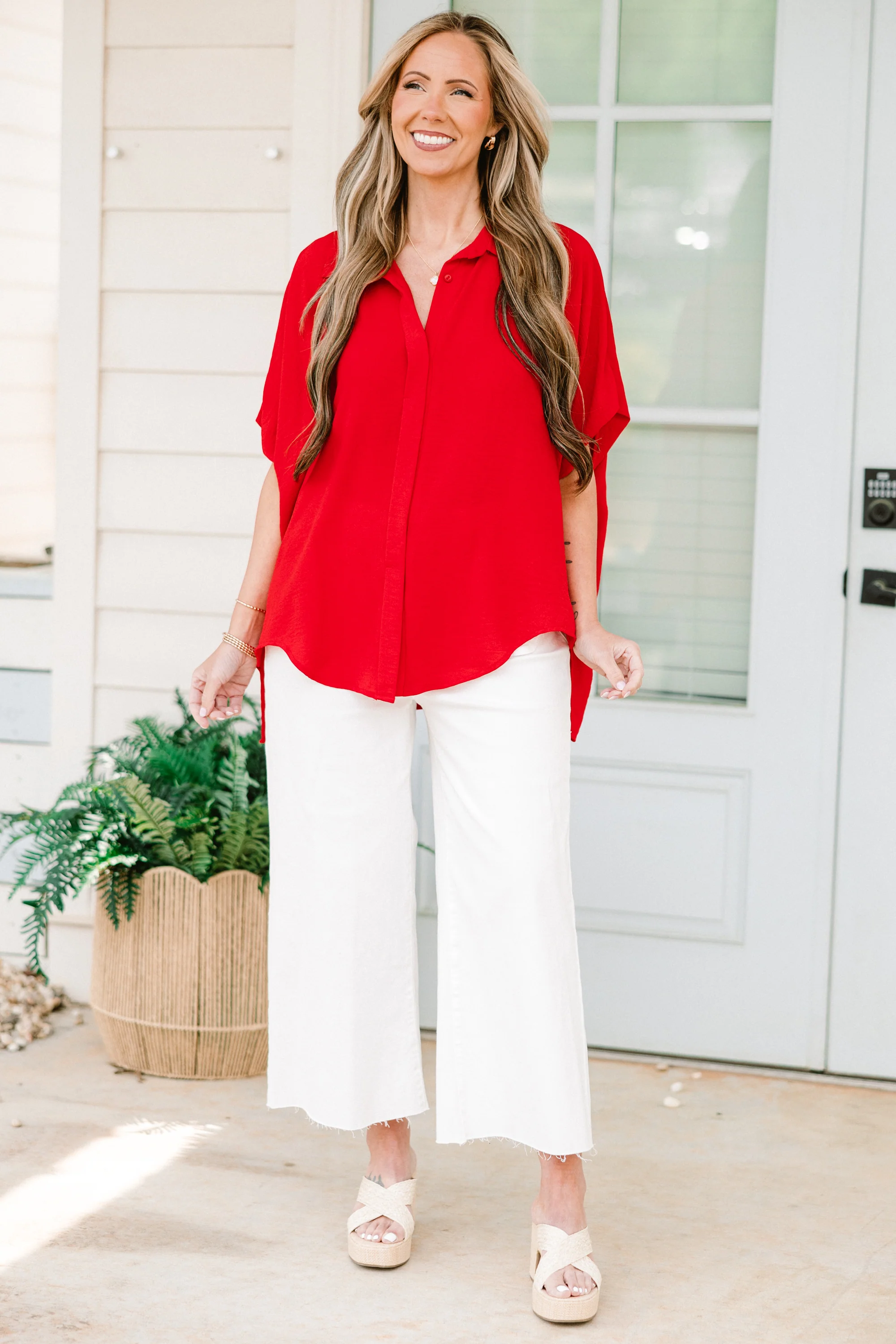 Caller Top, Red - Image 3
