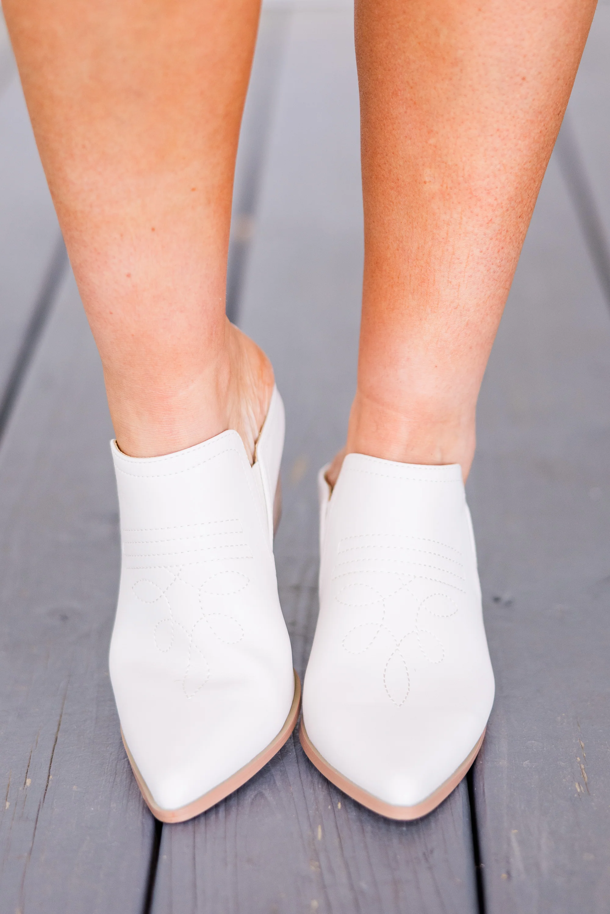 Corky's: Trading Sugar For Secrets Mules, Ivory - Image 2