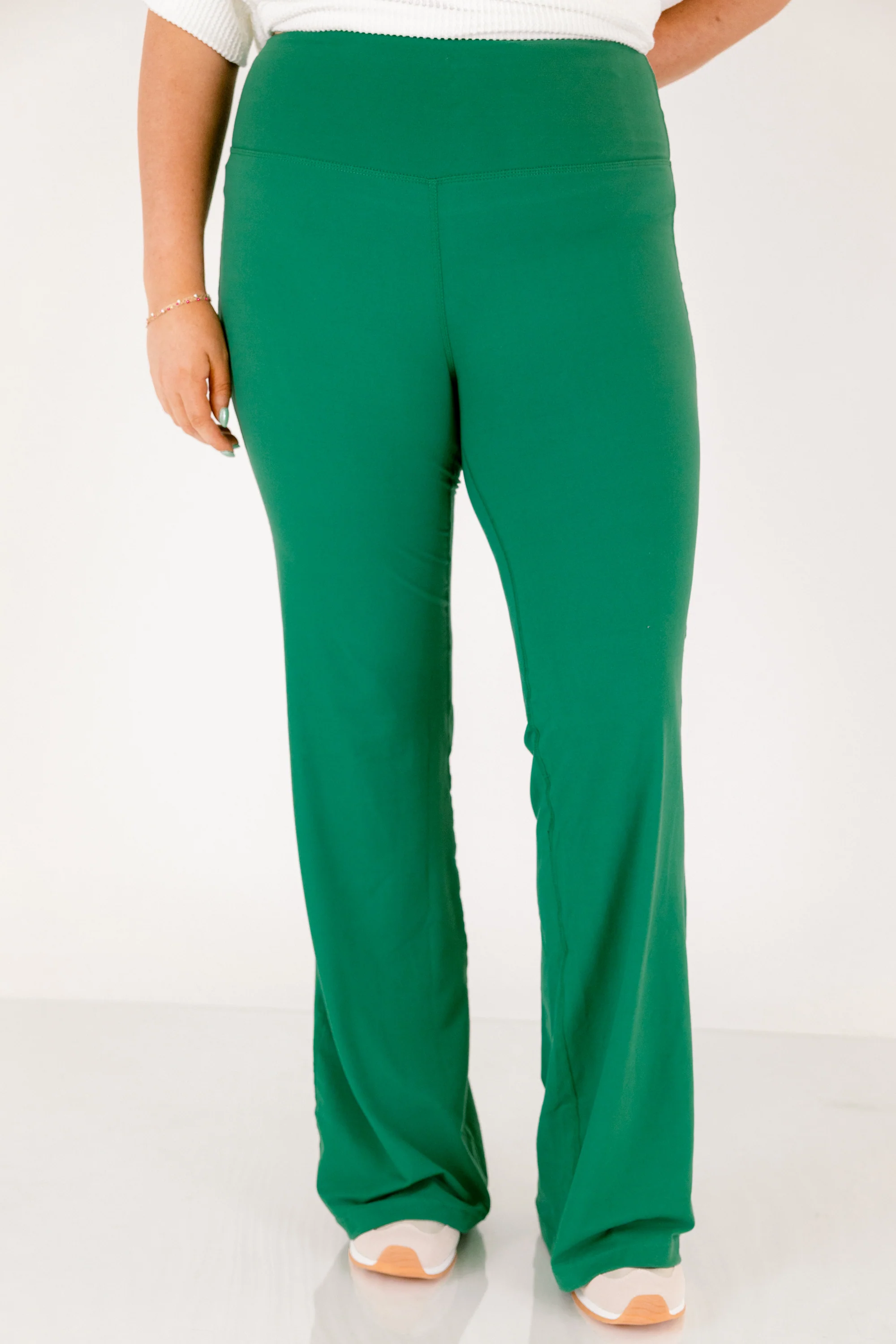 Fast And Flirty Leggings, Kelly Green - Image 3