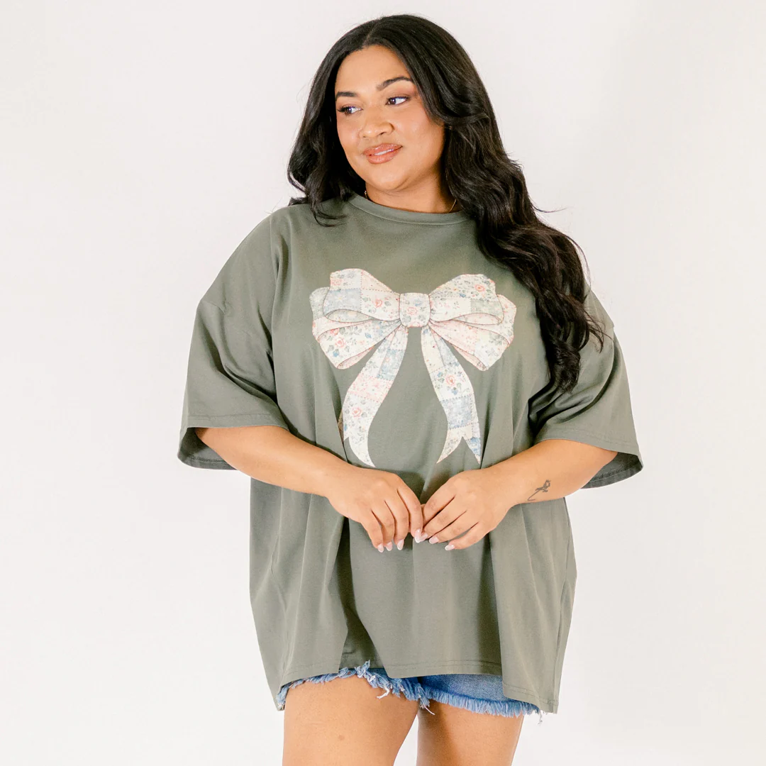 Patchwork Bow Boyfriend Tee, Moss - Image 6