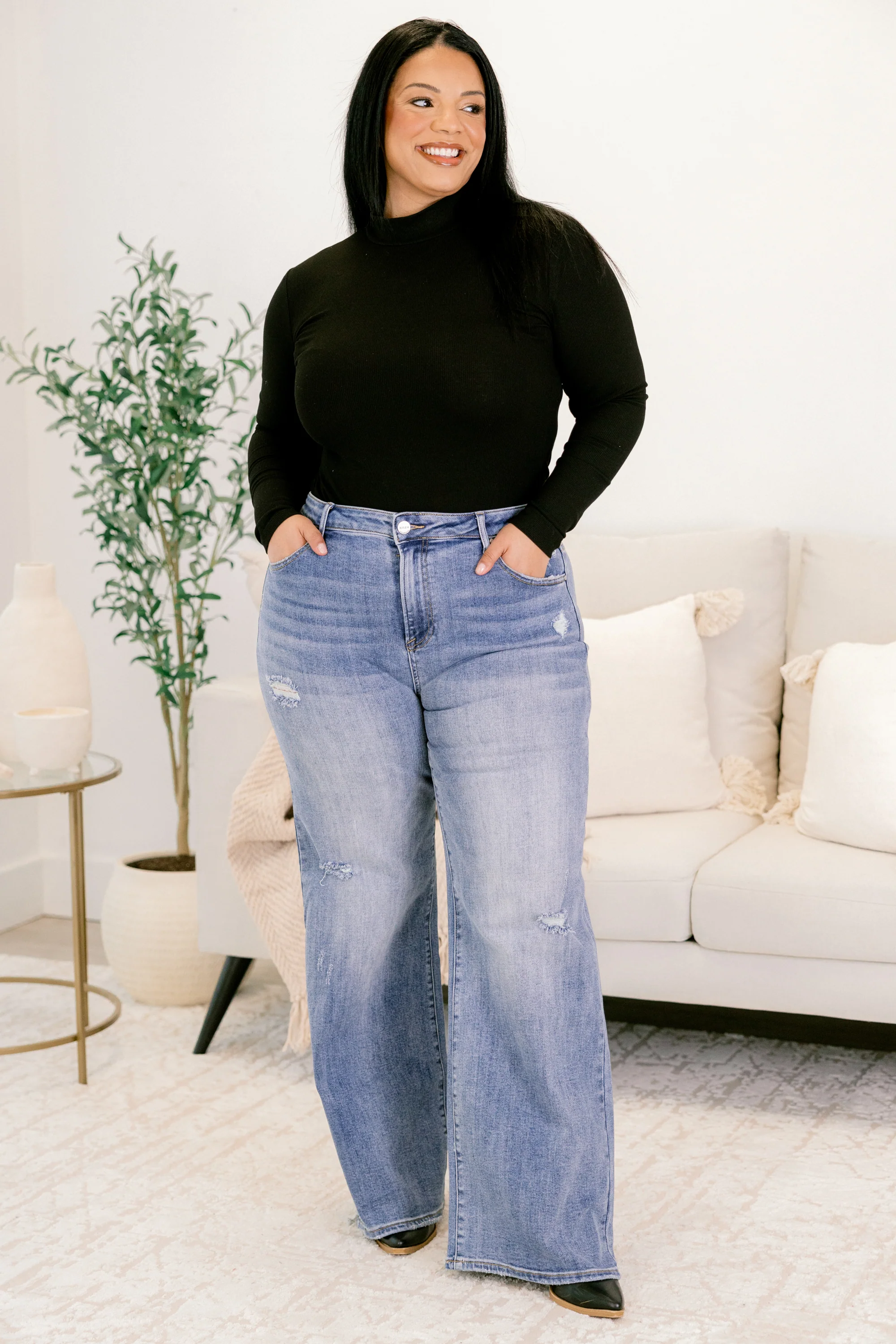 Quiet Confidence Jeans, Medium Wash - Image 2