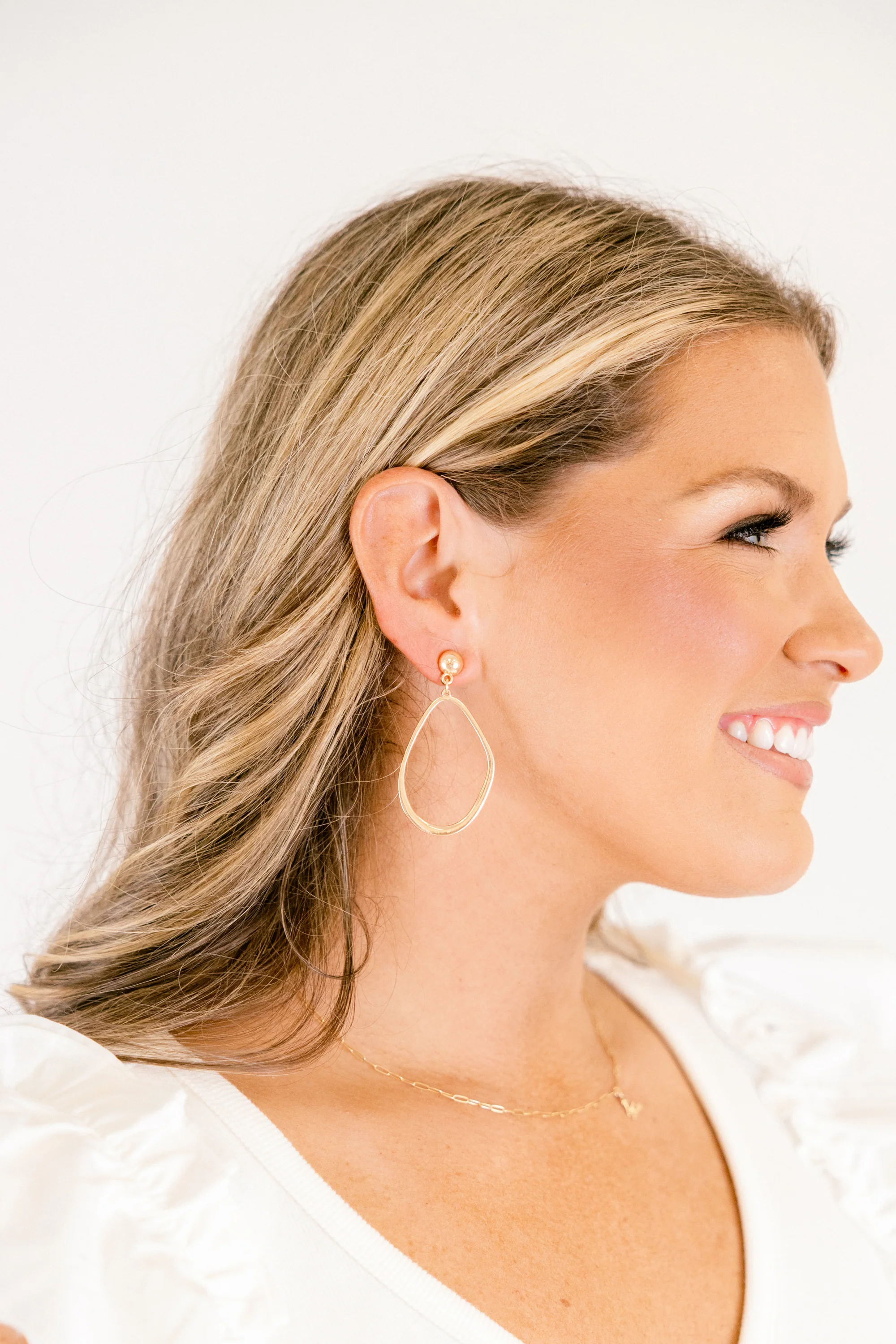 Simple Shine Earrings, Gold - Image 3