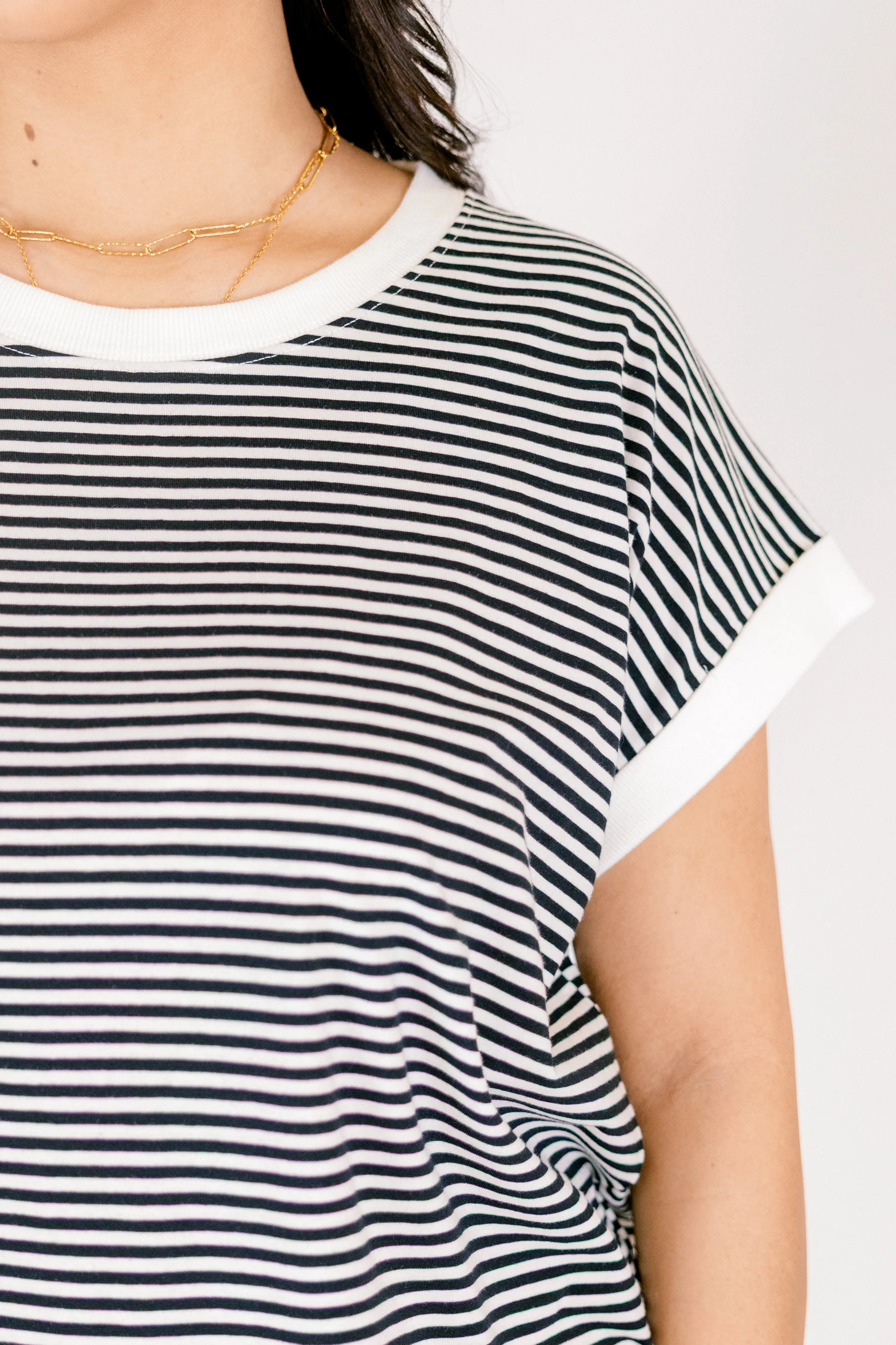 Sunday Stroll Tee, White/Black - Image 4