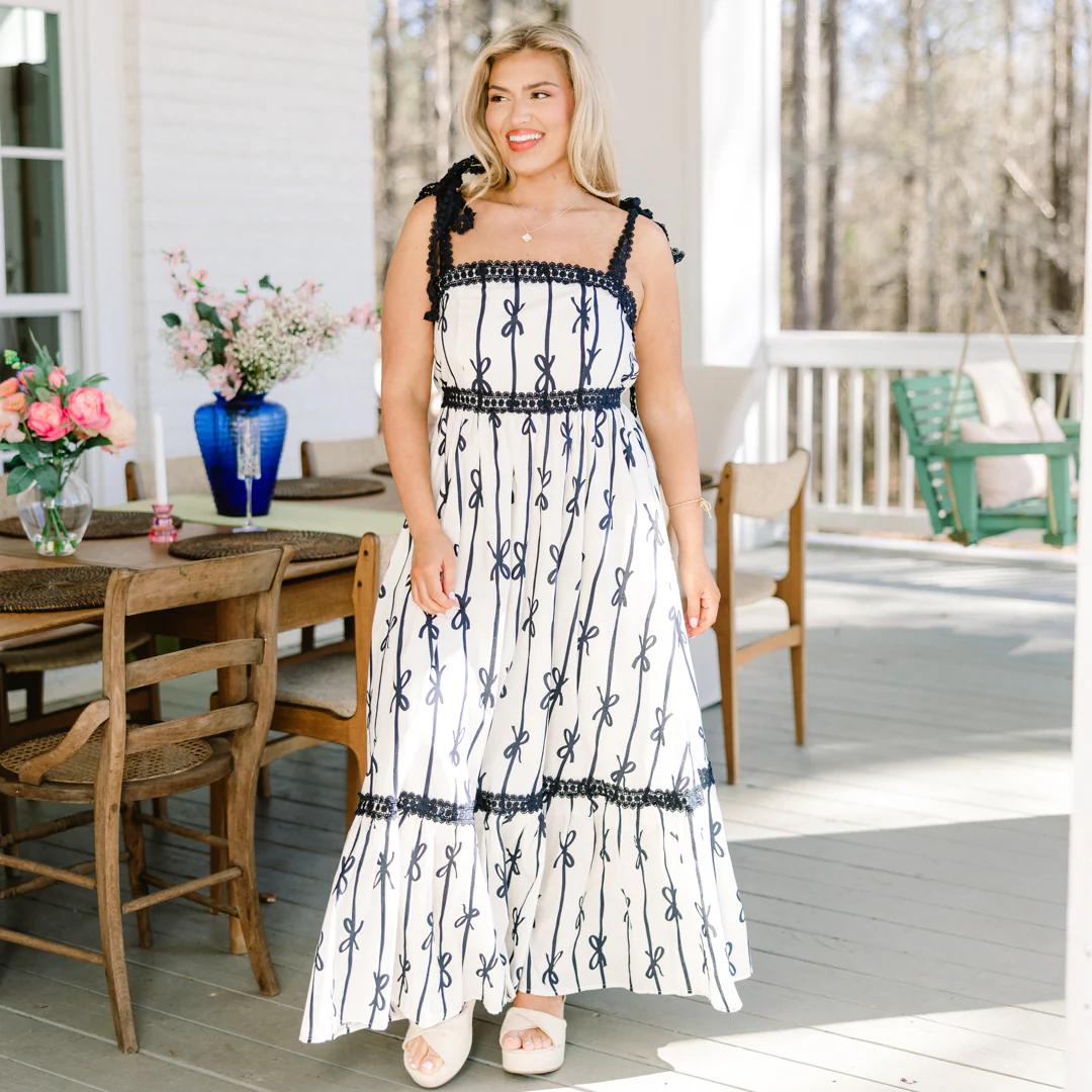The Garden's Secret Maxi Dress, Navy - Image 7
